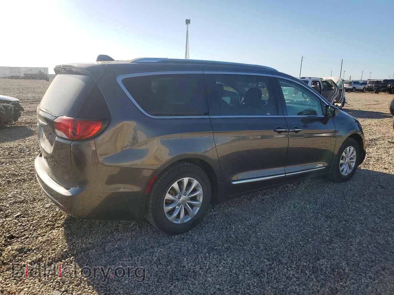 2018 CHRYSLER PACIFICA - VIN: 2C4RC1BG7JR148877 - Photo 3