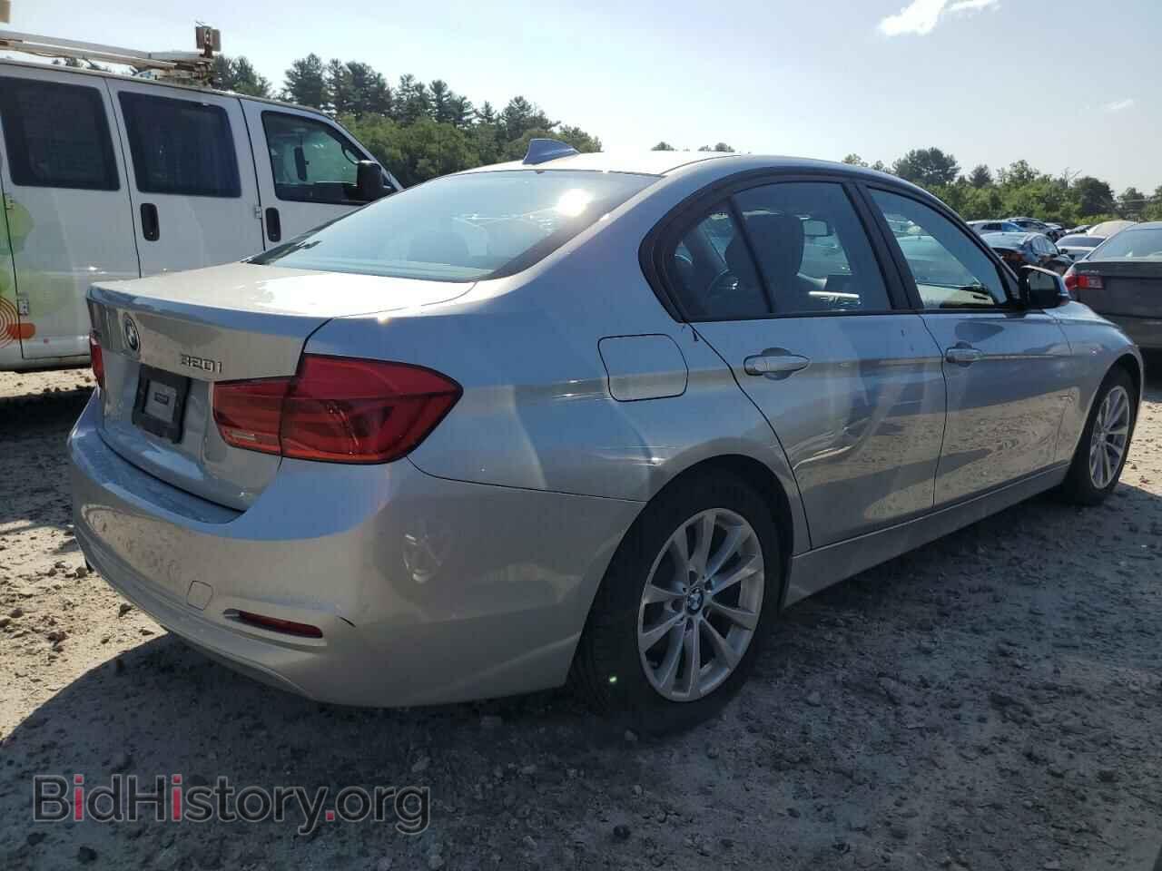 2018 BMW 3 SERIES - VIN: WBA8A3C52JA488238 - Фото 3