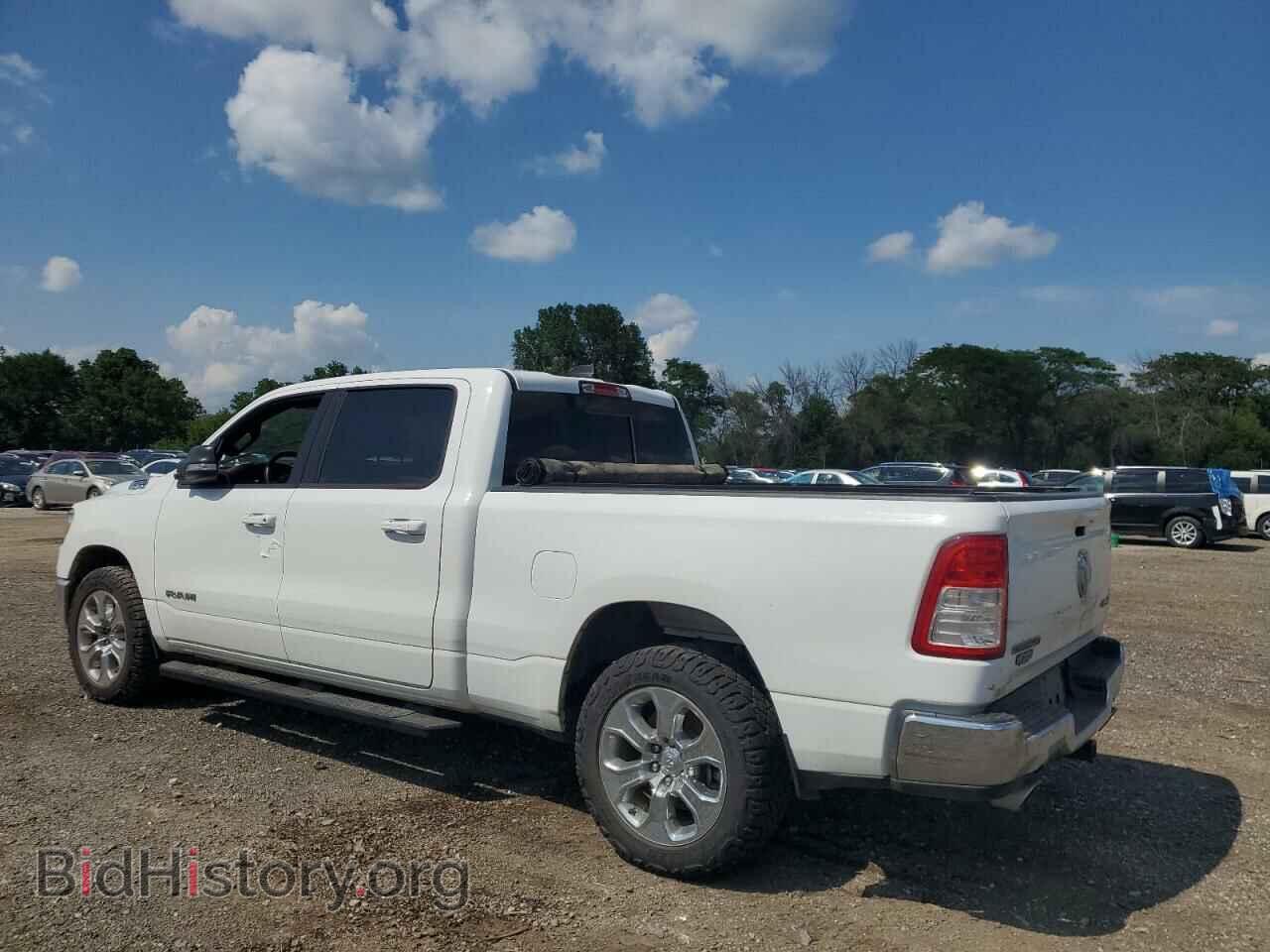2021 RAM 1500 - VIN: 1C6SRFMT3MN618726 - Фото 2