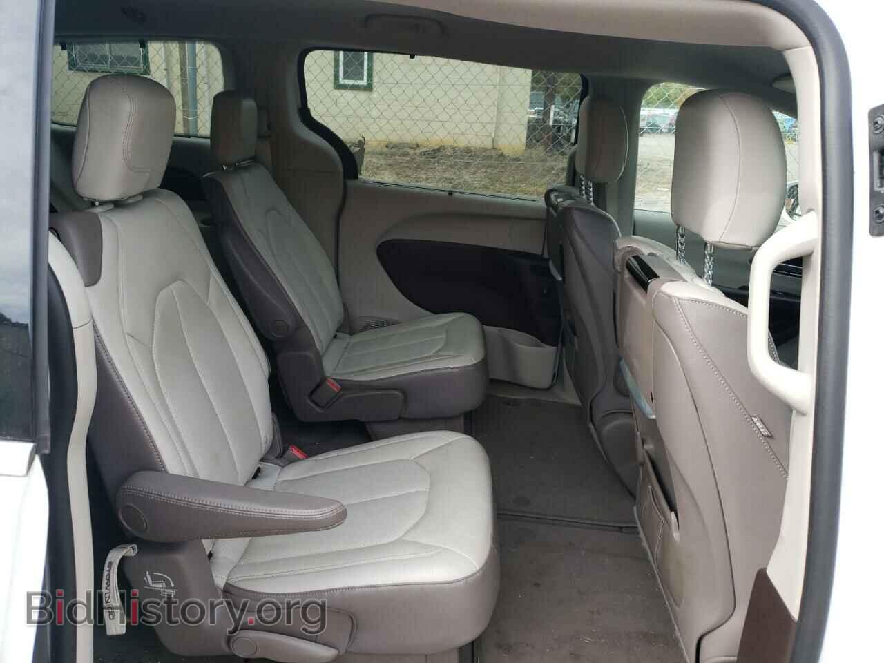 2017 CHRYSLER PACIFICA - VIN: 2C4RC1EGXHR669131 - Фото 6