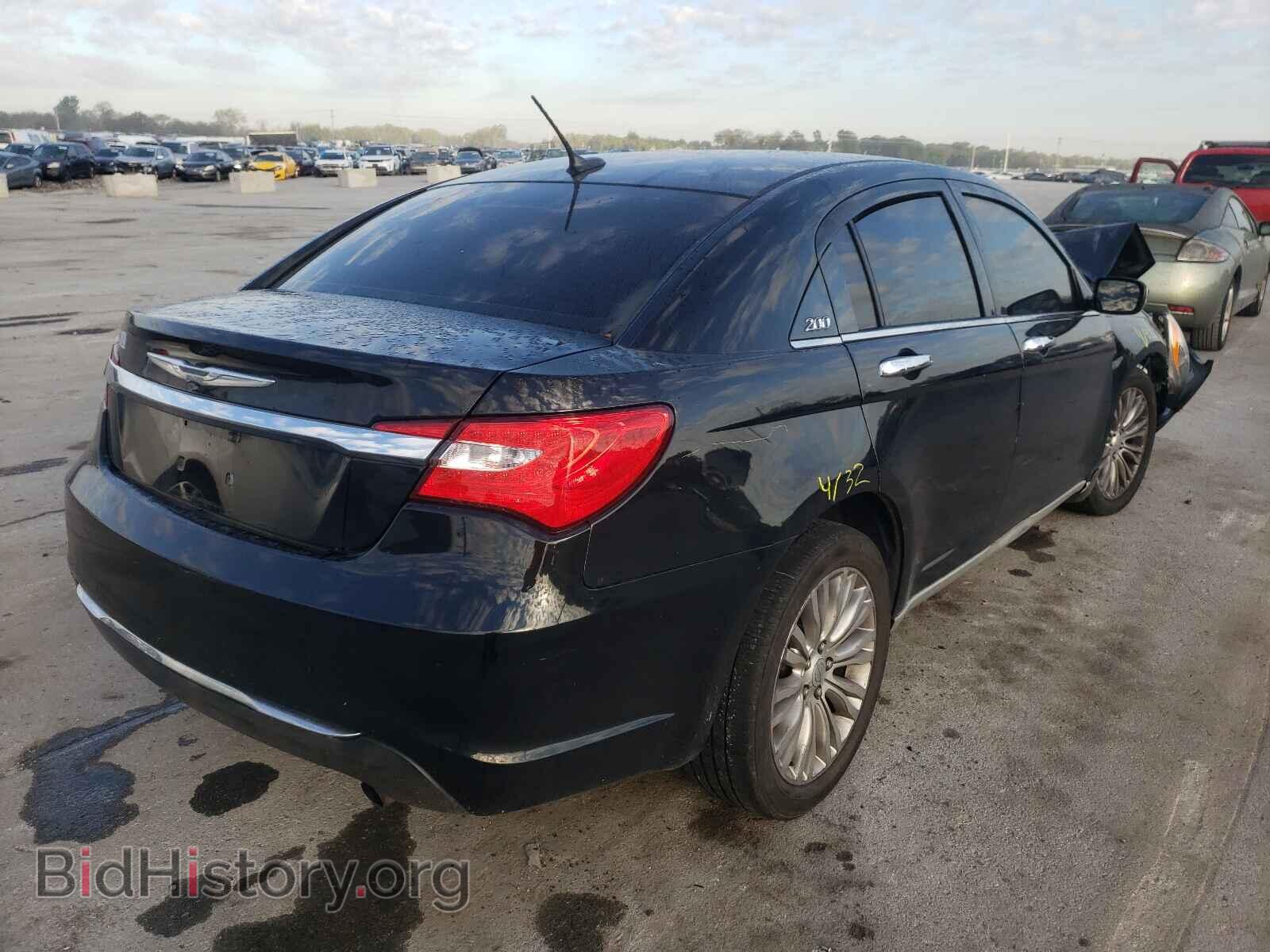 2012 CHRYSLER 200 - VIN: 1C3CCBCB8CN305013 - Photo 4
