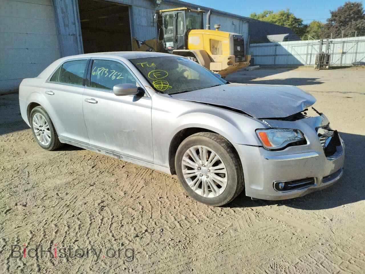 Фотография 2C3CCARG8DH659752 - CHRYSLER 300 2013