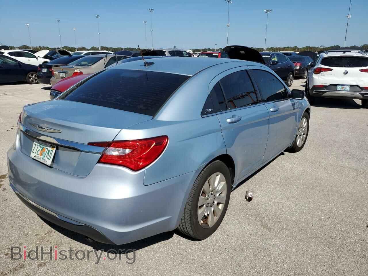 2013 CHRYSLER 200 - VIN: 1C3CCBAB3DN761764 - Фото 4