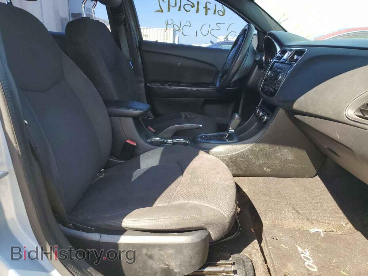 2013 CHRYSLER 200 - VIN: 1C3CCBAB3DN761764 - Фото 9