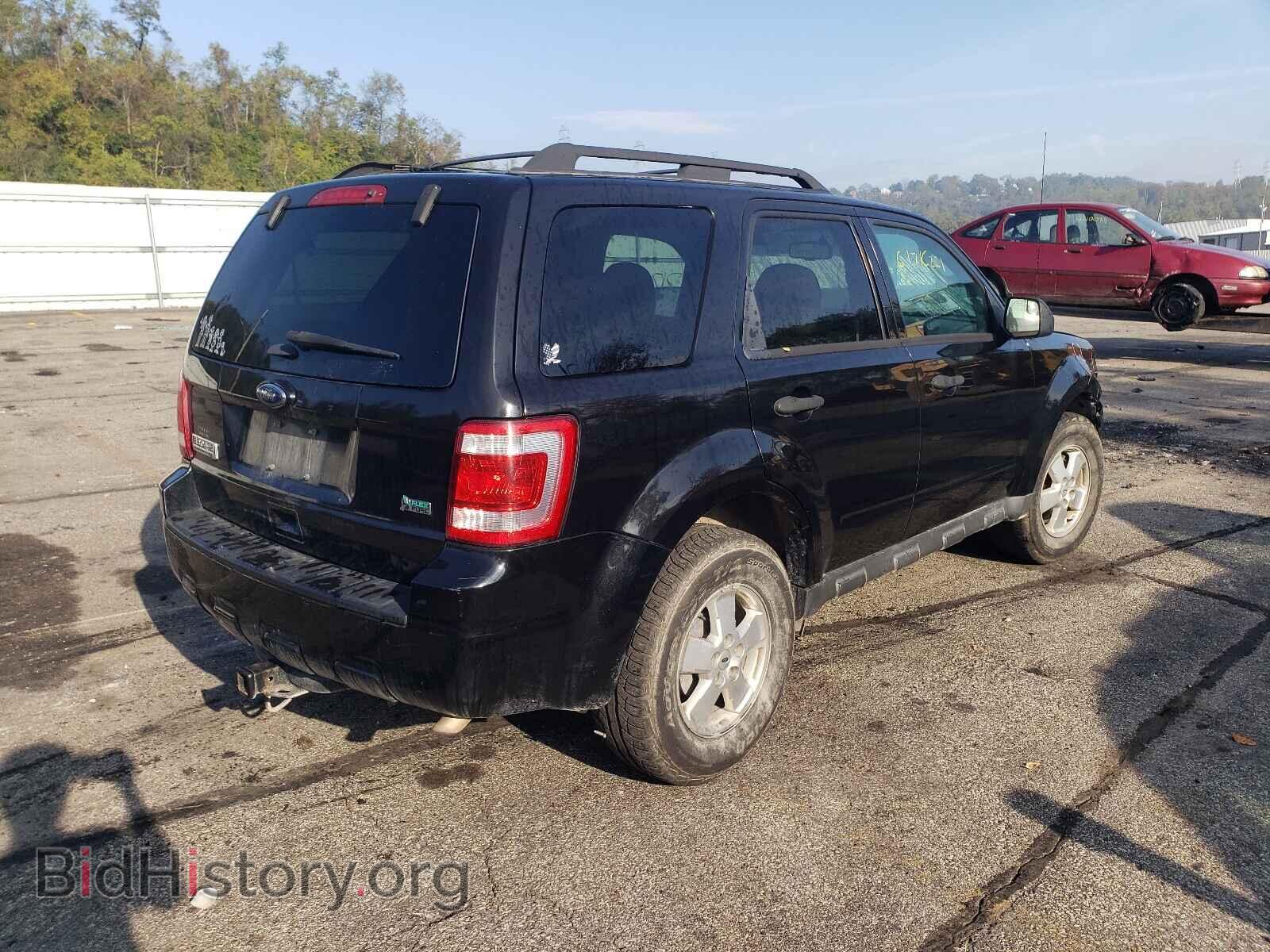 2011 FORD ESCAPE - VIN: 1FMCU0DG8BKC28520 - Фото 4