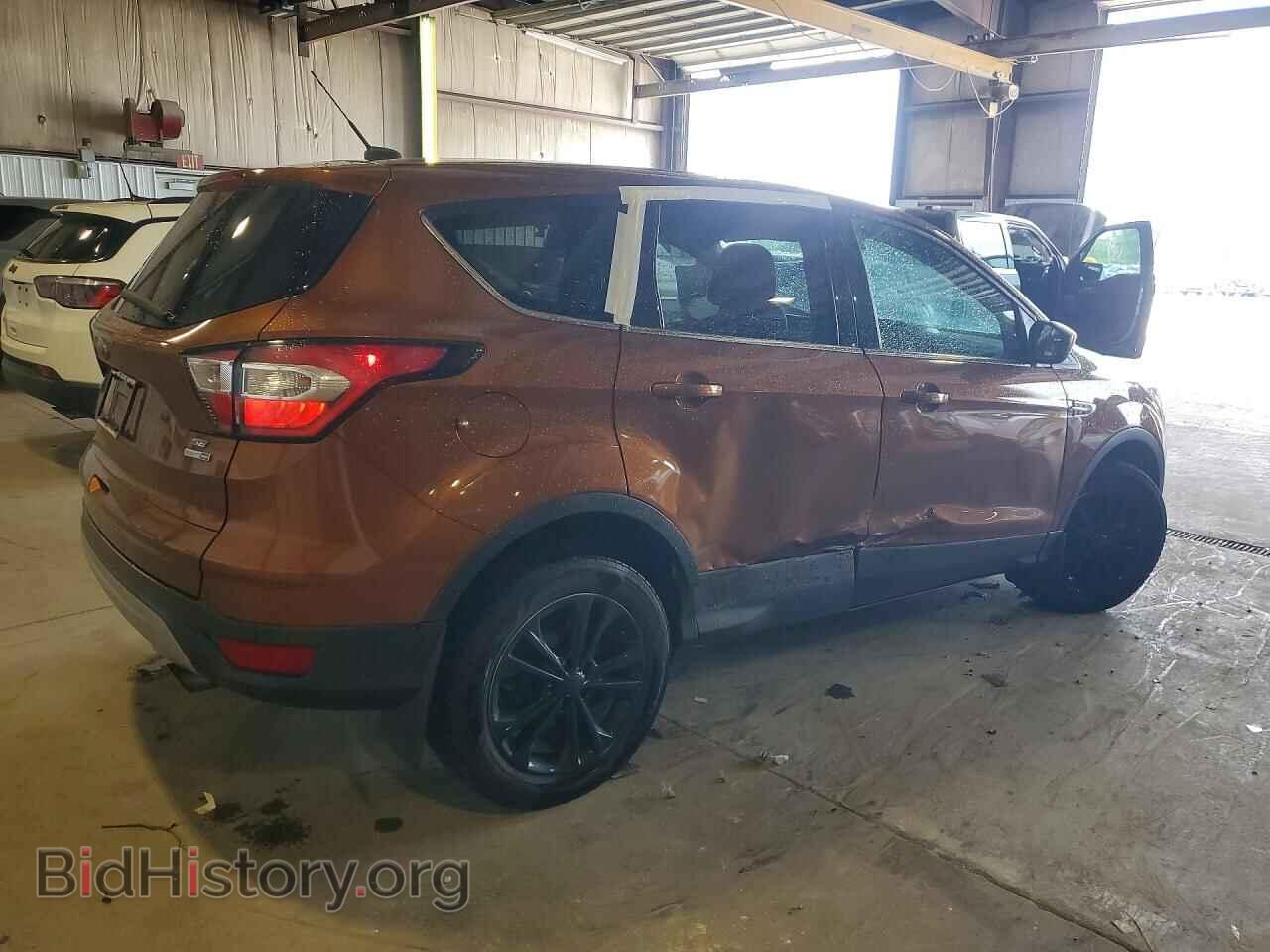 2017 FORD ESCAPE - VIN: 1FMCU9G90HUB67355 - Фото 3