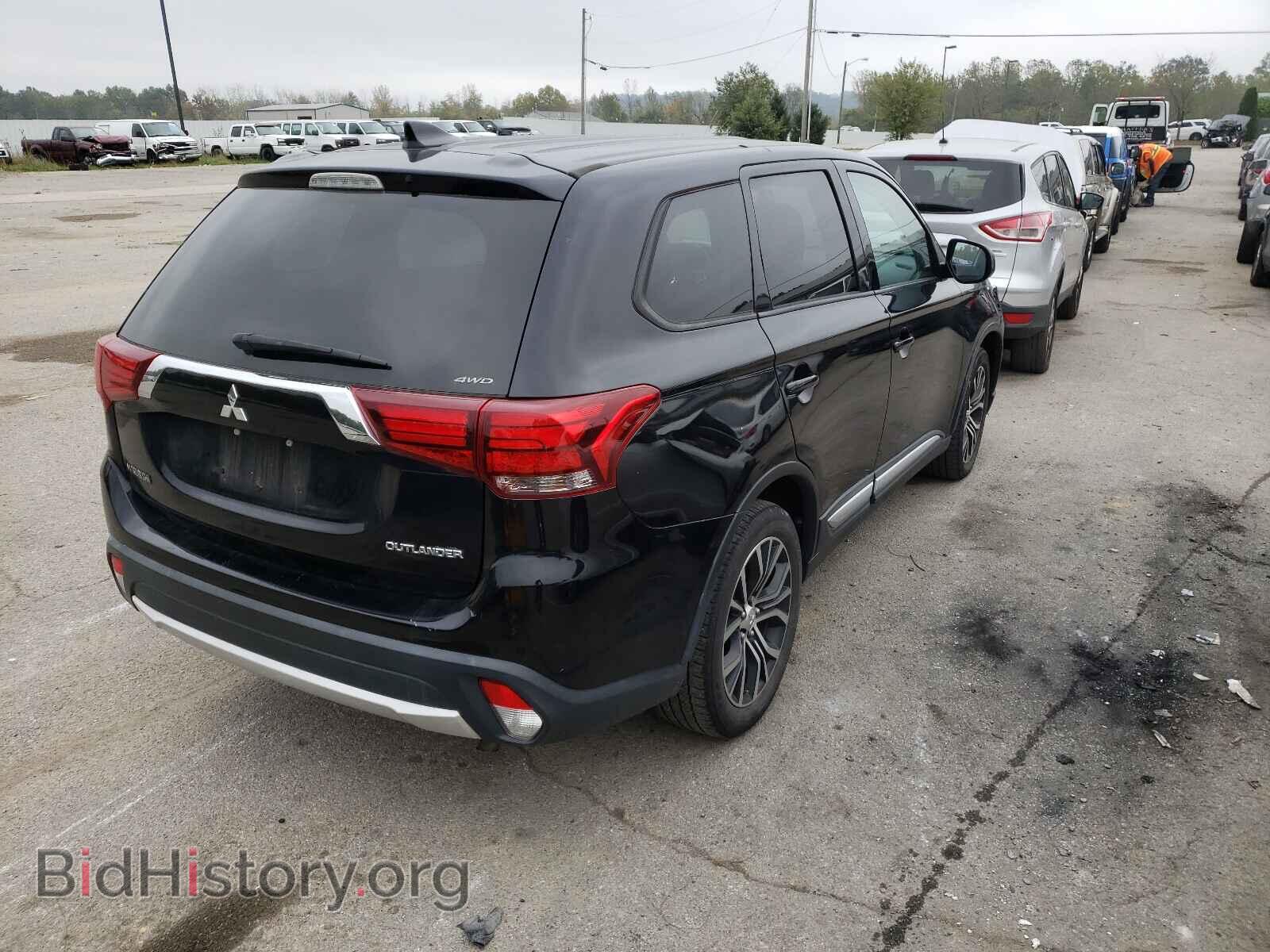2017 MITSUBISHI OUTLANDER - VIN: JA4AZ2A34HZ056894 - Фото 4