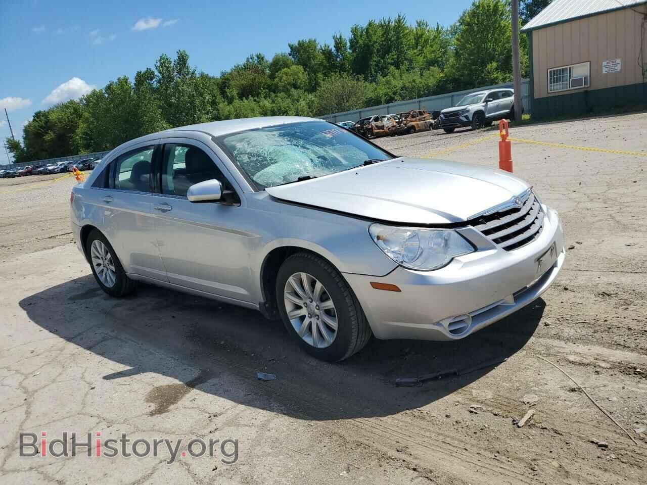 2010 CHRYSLER SEBRING - VIN: 1C3CC5FB3AN158223 - Фото 4