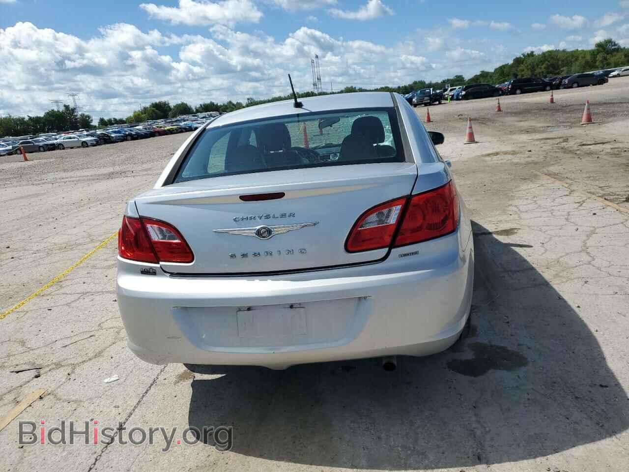 2010 CHRYSLER SEBRING - VIN: 1C3CC5FB3AN158223 - Фото 6