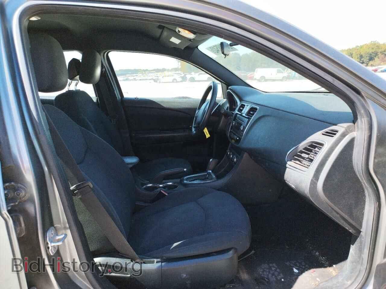 2013 CHRYSLER 200 - VIN: 1C3CCBAB0DN569766 - Photo 5