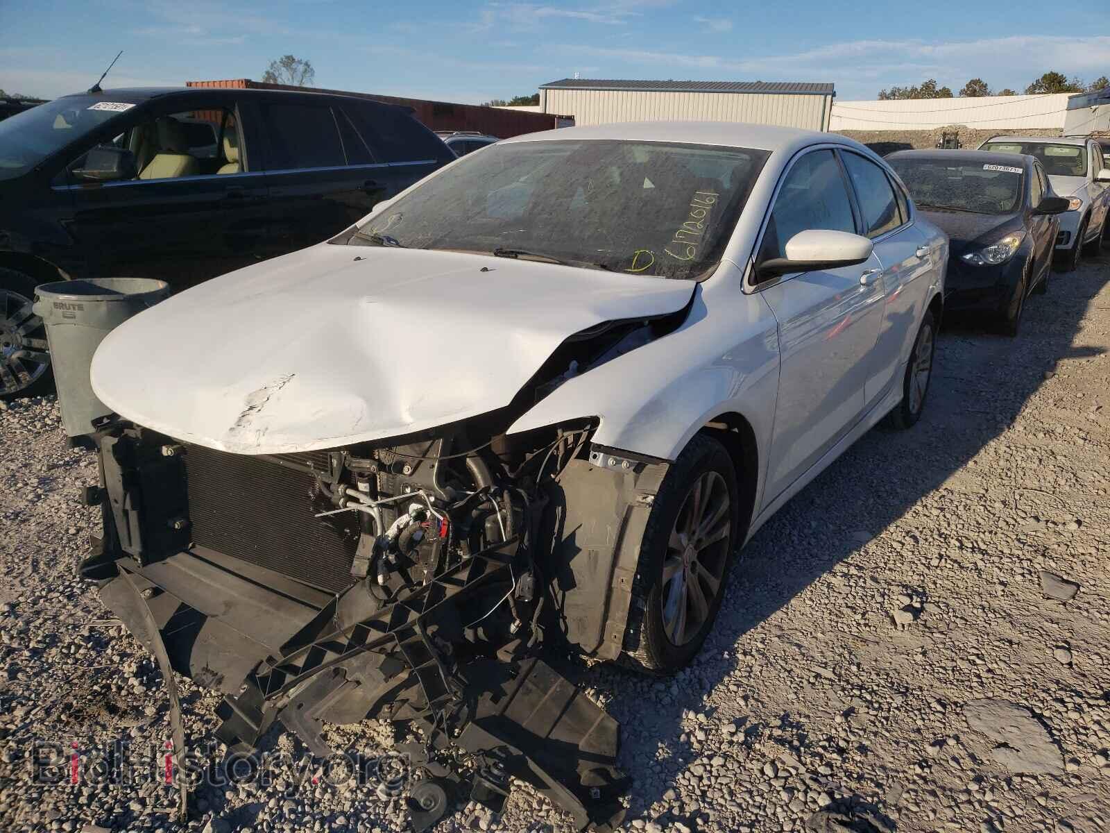 2015 CHRYSLER 200 - VIN: 1C3CCCAB8FN577574 - Фото 2
