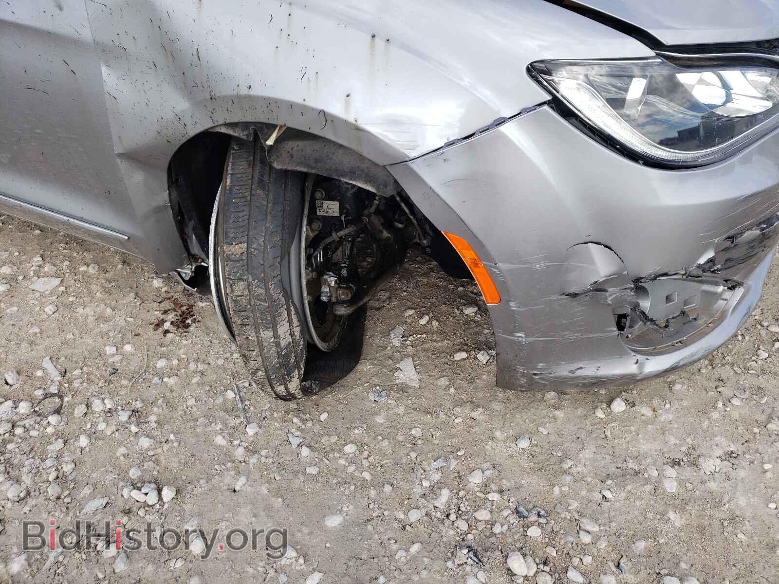 2017 CHRYSLER PACIFICA - VIN: 2C4RC1BG2HR794757 - Photo 9