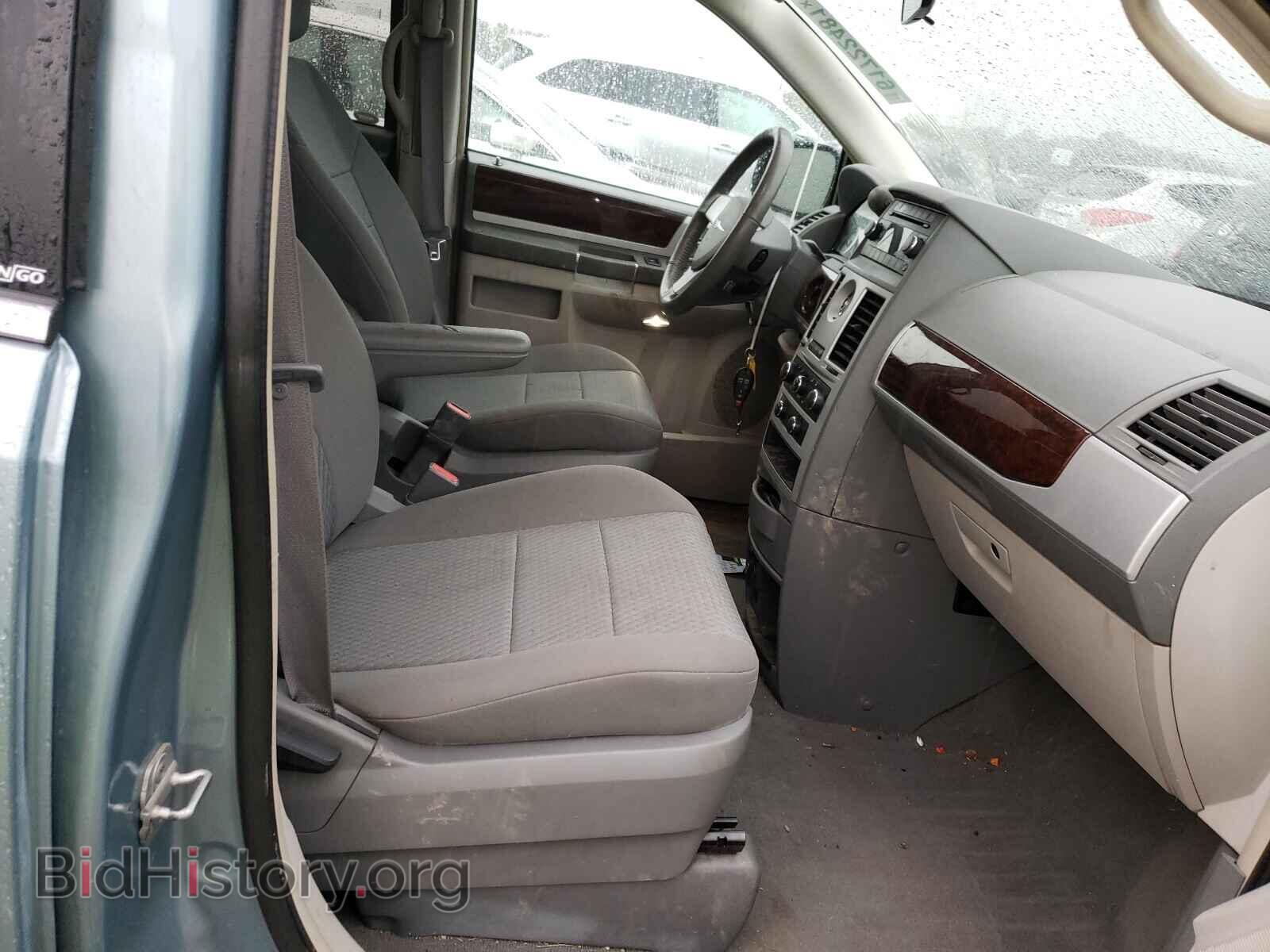 2010 CHRYSLER MINIVAN - VIN: 2A4RR5D13AR284643 - Photo 5