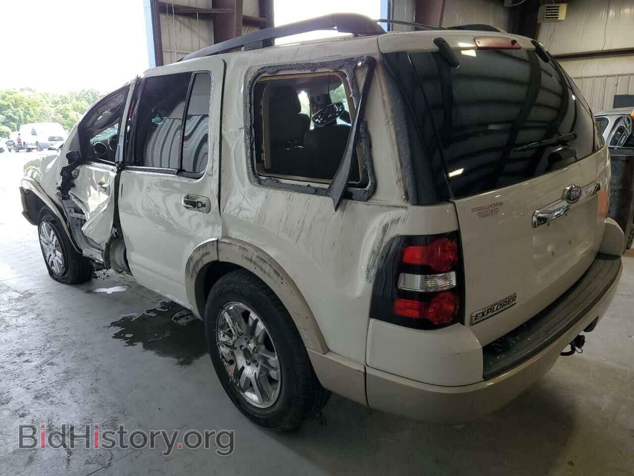 2008 FORD EXPLORER - VIN: 1FMEU64E88UB23273 - Фото 2