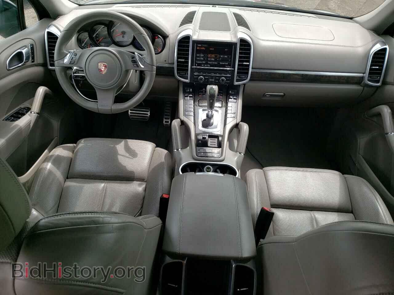 2011 PORSCHE CAYENNE - VIN: WP1AB2A20BLA44672 - Фото 8