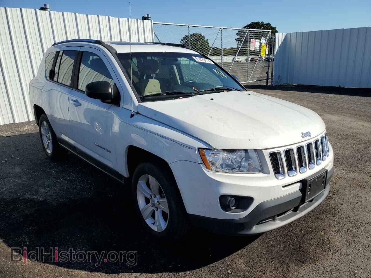 Photo 1J4NT1FA7BD288981 - JEEP COMPASS 2011