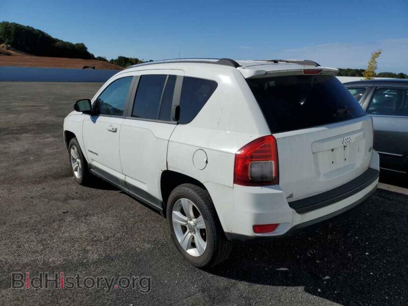 2011 Jeep COMPASS (VIN 1J4NT1FA7BD288981) — фото 3 из 10