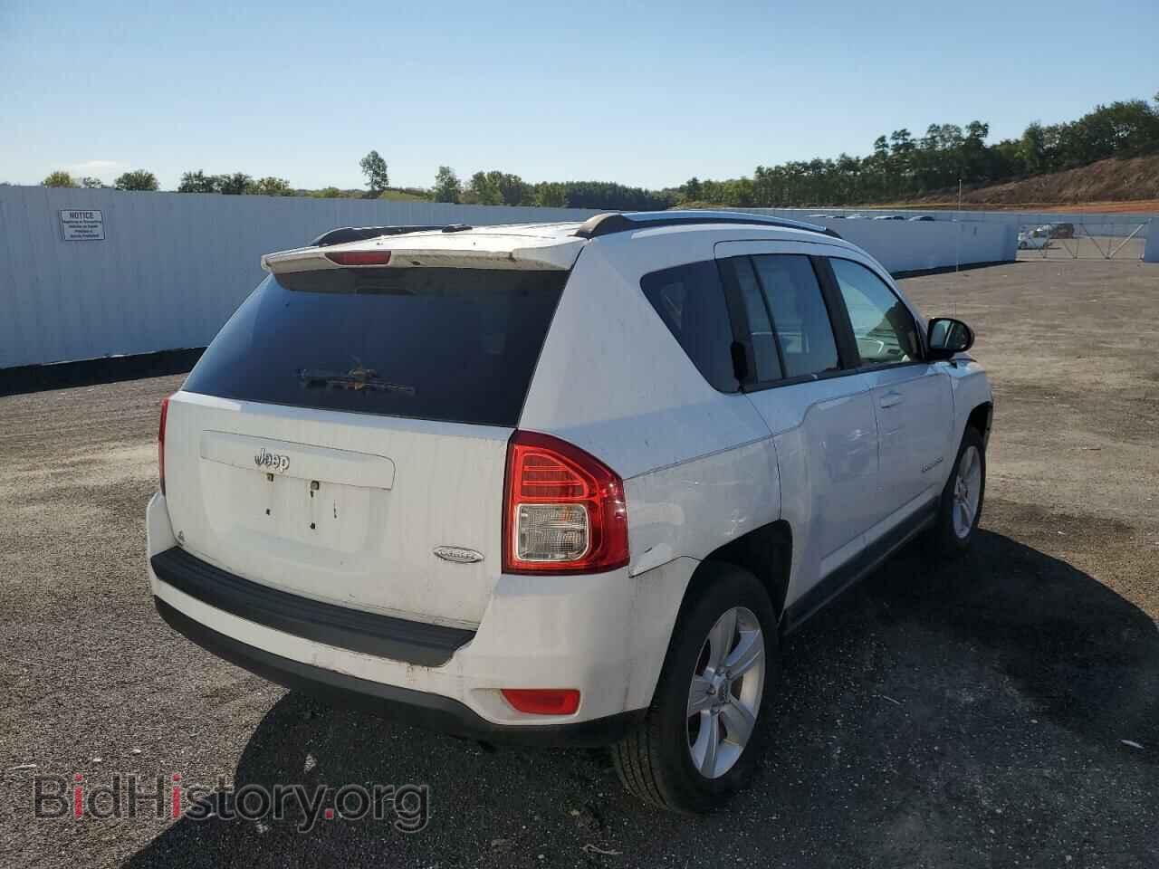 2011 JEEP COMPASS - VIN: 1J4NT1FA7BD288981 - Фото 4
