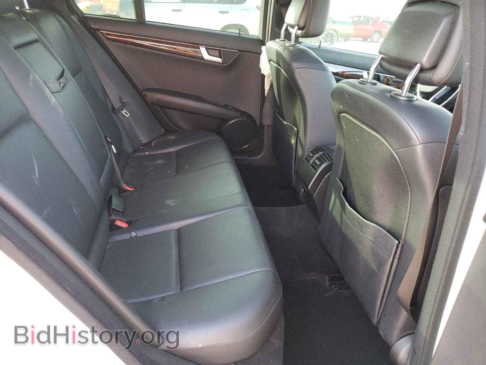 2012 MERCEDES-BENZ C-CLASS - VIN: WDDGF8BB4CA624799 - Фото 6
