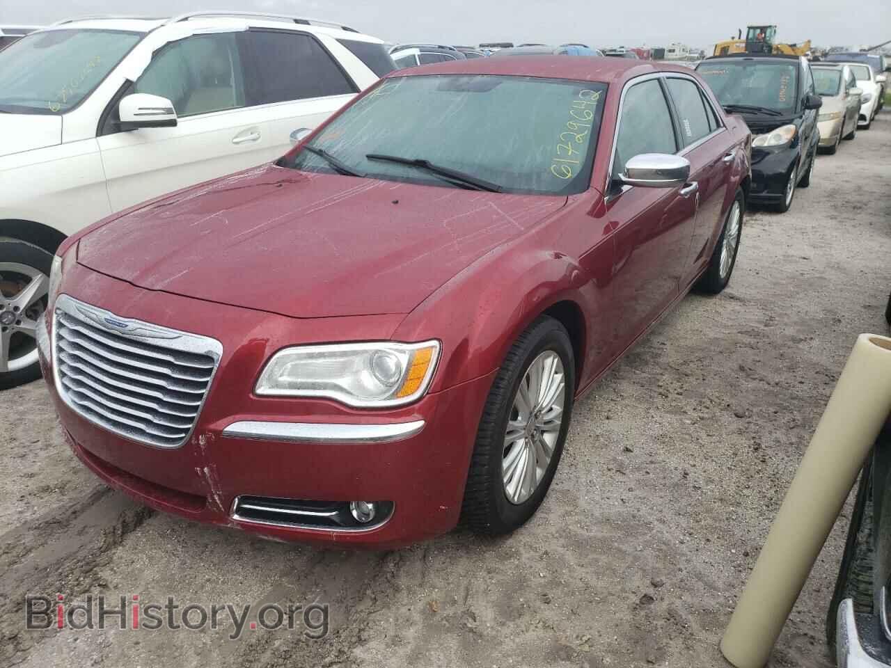 2012 CHRYSLER 300 - VIN: 2C3CCAHG2CH232972 - Фото 2