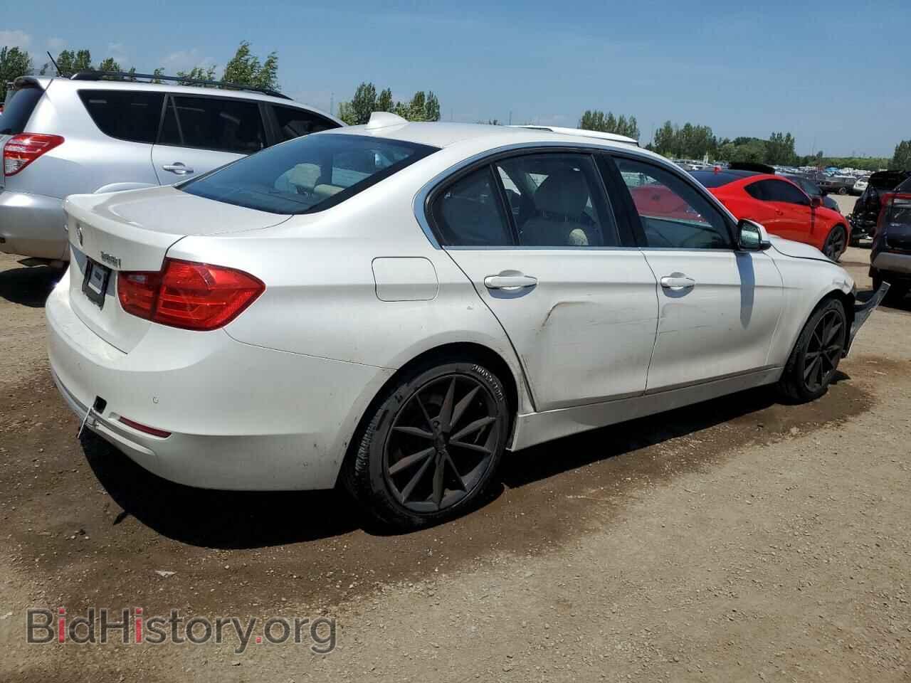 2014 BMW 3 SERIES - VIN: WBA3B3C57EJ982527 - Фото 3