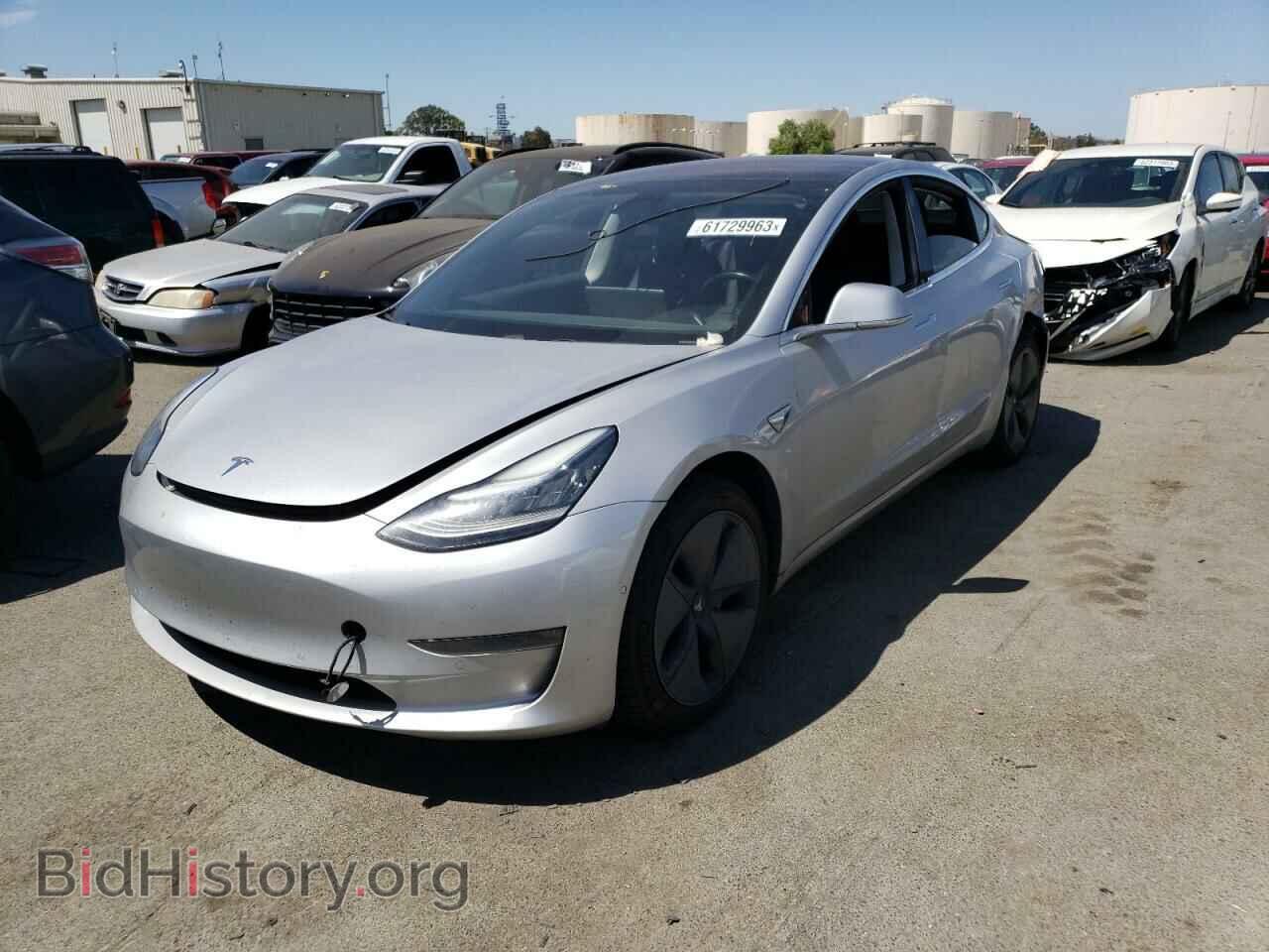 Фотография 5YJ3E1EB1JF065358 - TESLA MODEL 3 2018