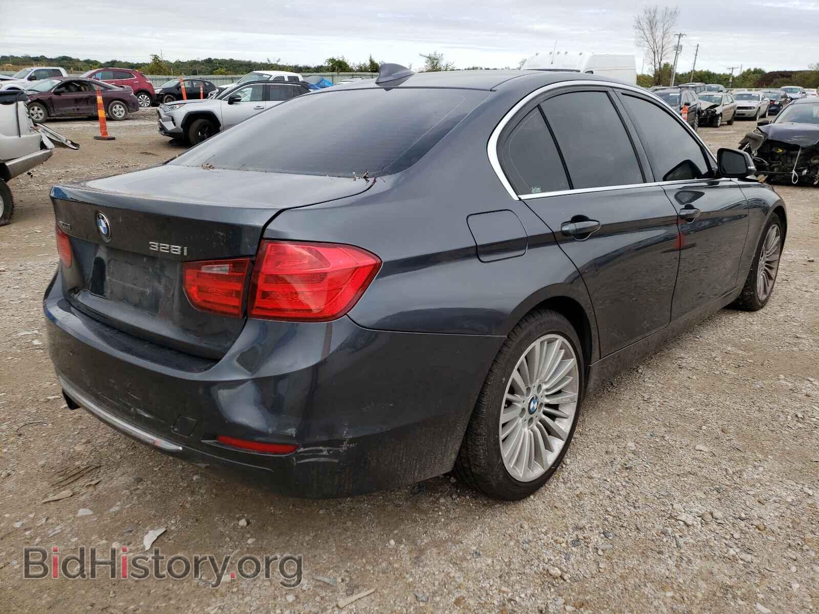 2013 BMW 3 SERIES - VIN: WBA3B3C50DF532994 - Photo 4