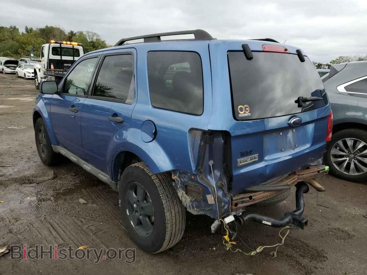 2009 FORD ESCAPE - VIN: 1FMCU03729KA33105 - Фото 3