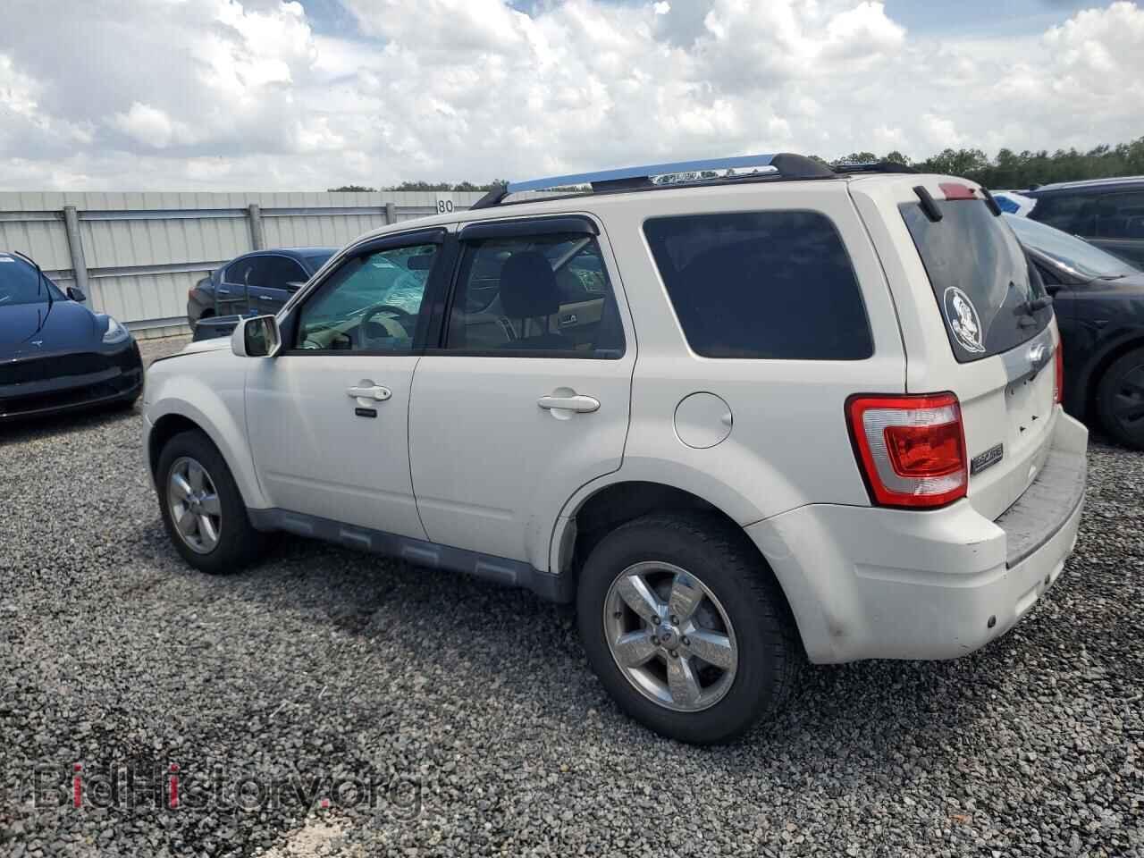 2011 FORD ESCAPE - VIN: 1FMCU0EG2BKC28821 - Фото 2