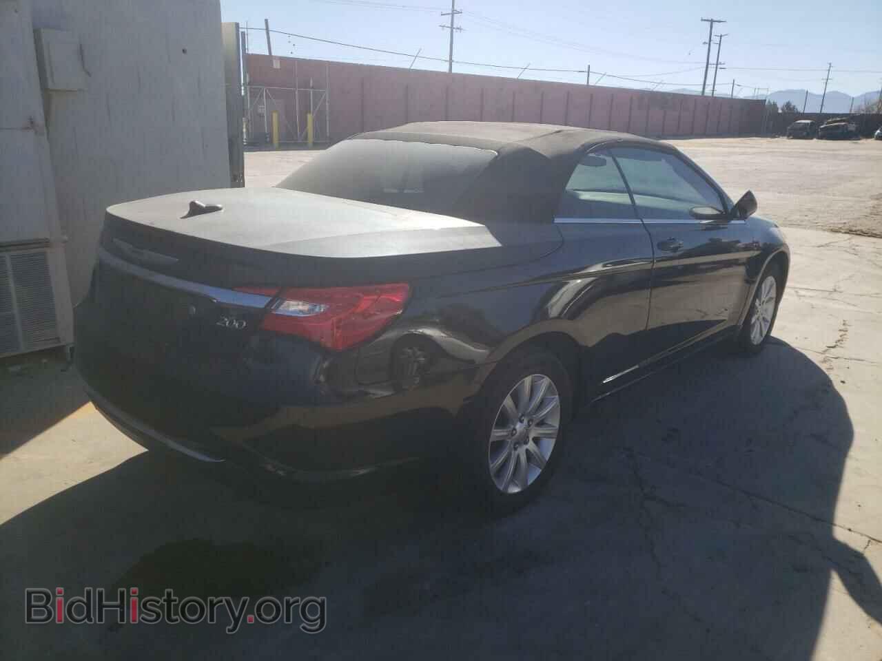 2013 CHRYSLER 200 - VIN: 1C3BCBEB4DN512136 - Фото 4