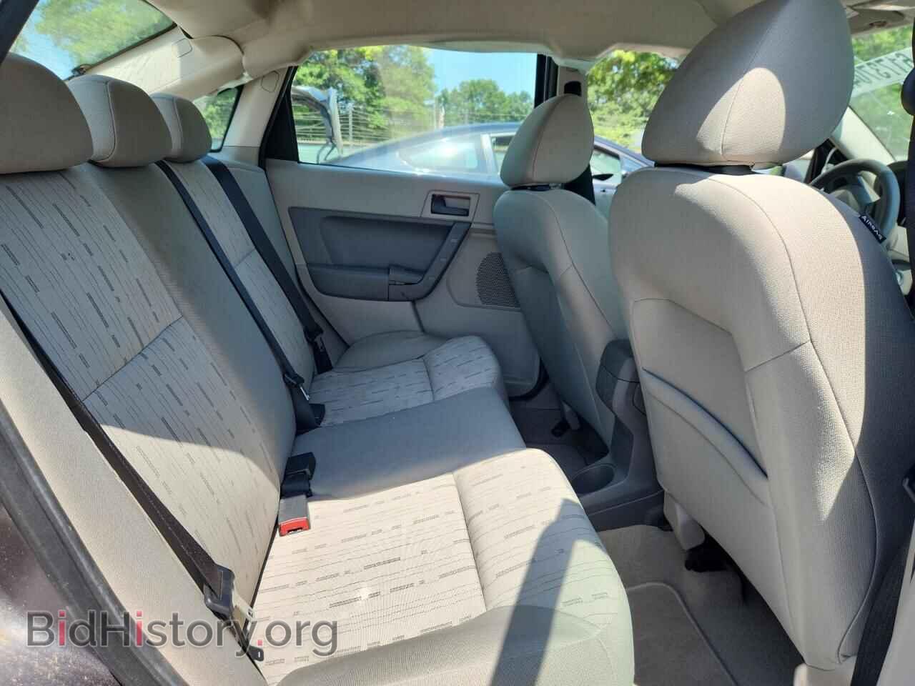 2011 FORD FOCUS - VIN: 1FAHP3FN3BW142822 - Фото 3