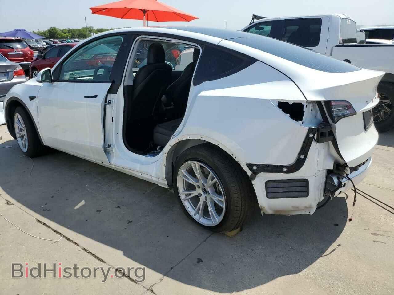 2021 TESLA MODEL Y - VIN: 5YJYGAEE6MF194050 - Photo 2