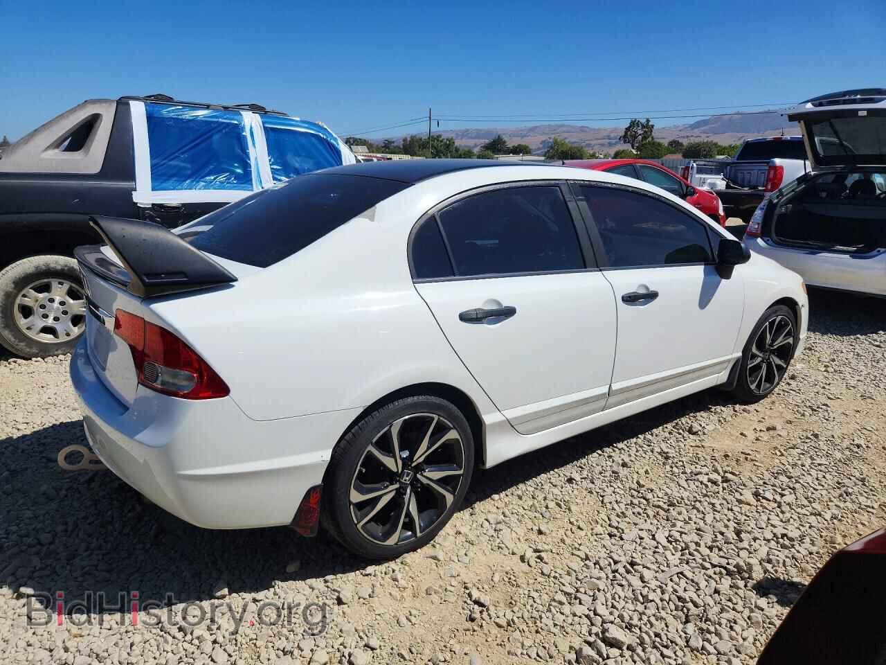 2010 HONDA CIVIC - VIN: 19XFA1F35AE007601 - Фото 3