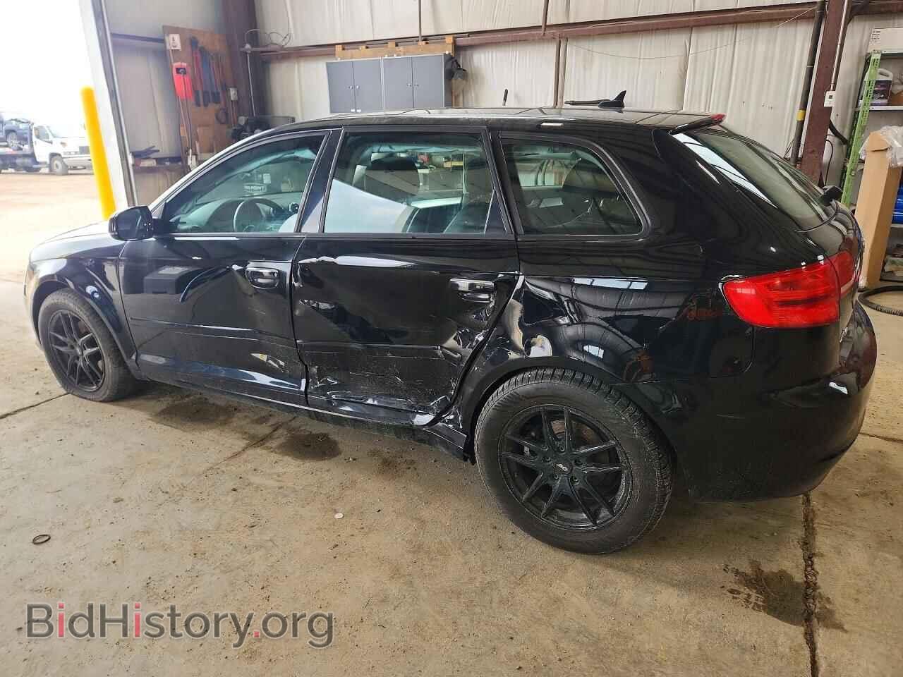 2013 AUDI A3 - VIN: WAUAJCFM7DA010177 - Photo 2