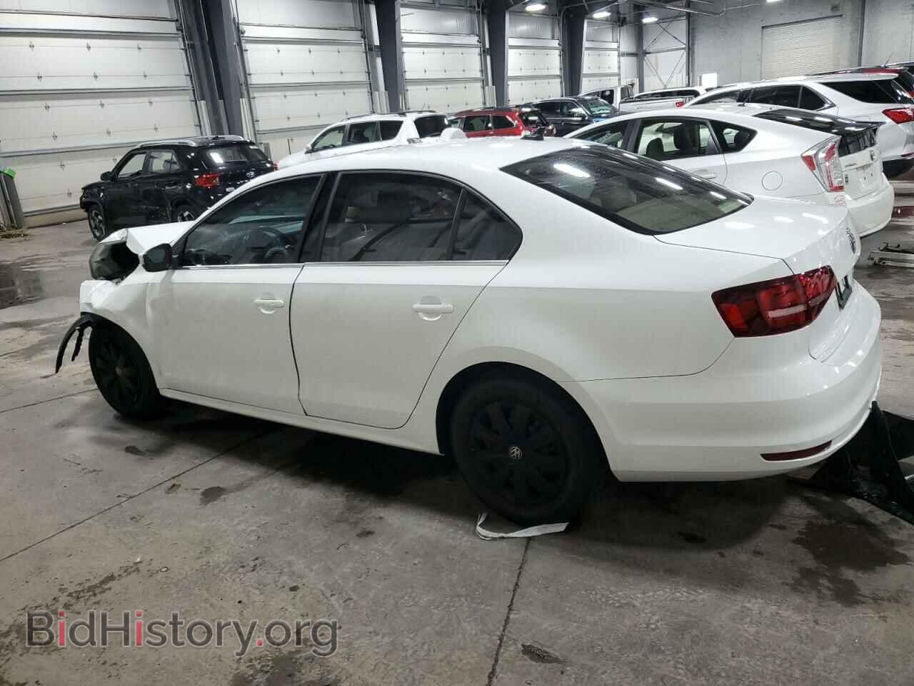2017 VOLKSWAGEN JETTA - VIN: 3VWDB7AJ4HM358753 - Фото 2