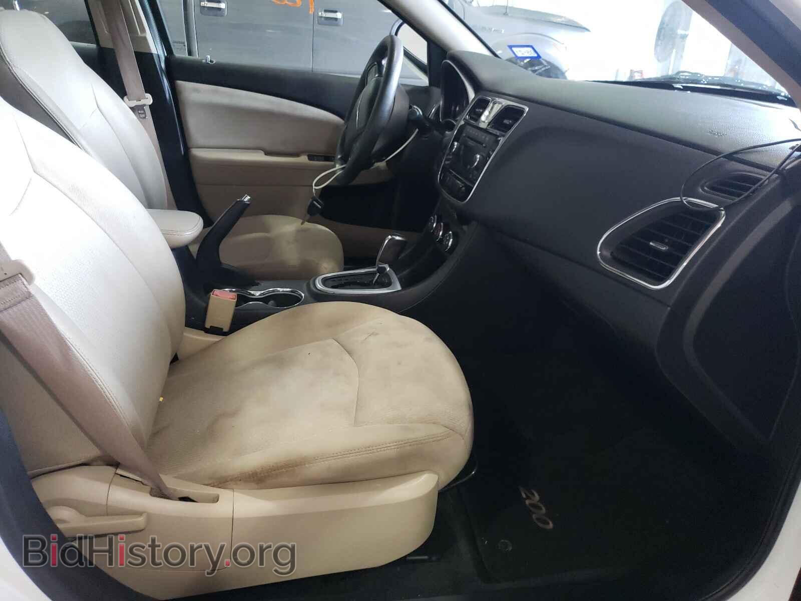 2014 CHRYSLER 200 - VIN: 1C3CCBAB4EN207277 - Фото 5