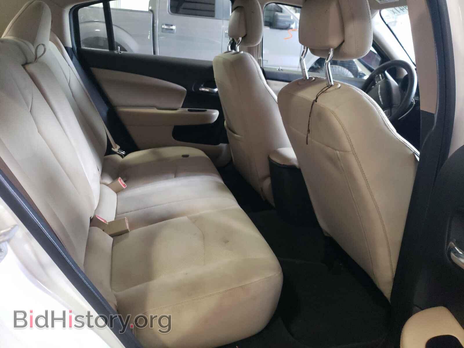 2014 CHRYSLER 200 - VIN: 1C3CCBAB4EN207277 - Фото 6