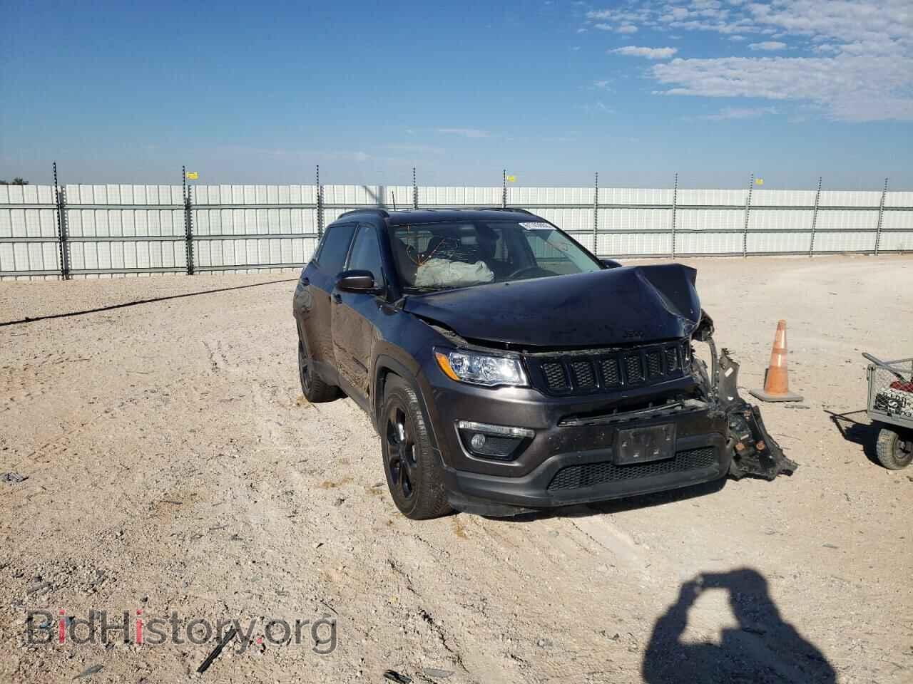 Фотография 3C4NJCBB5JT460872 - JEEP COMPASS 2018