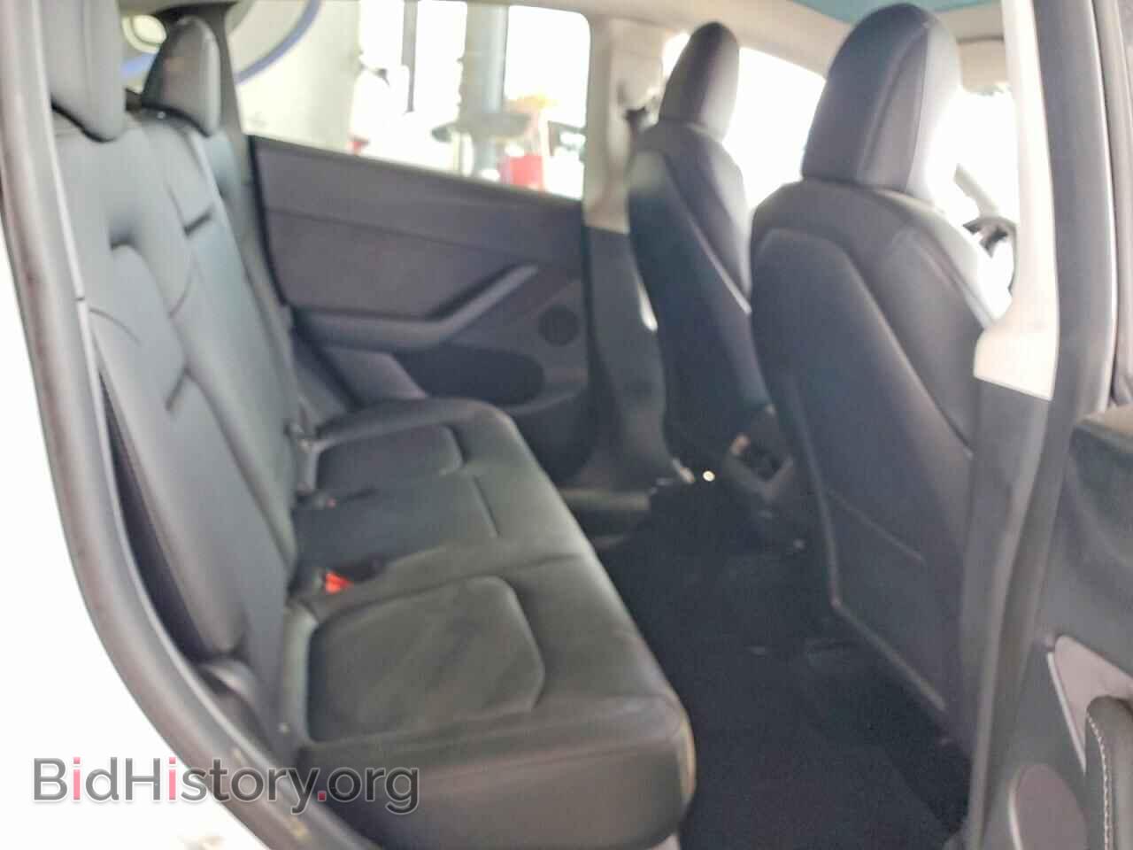 2022 TESLA MODEL Y - VIN: 7SAYGDEE3NF551321 - Photo 10