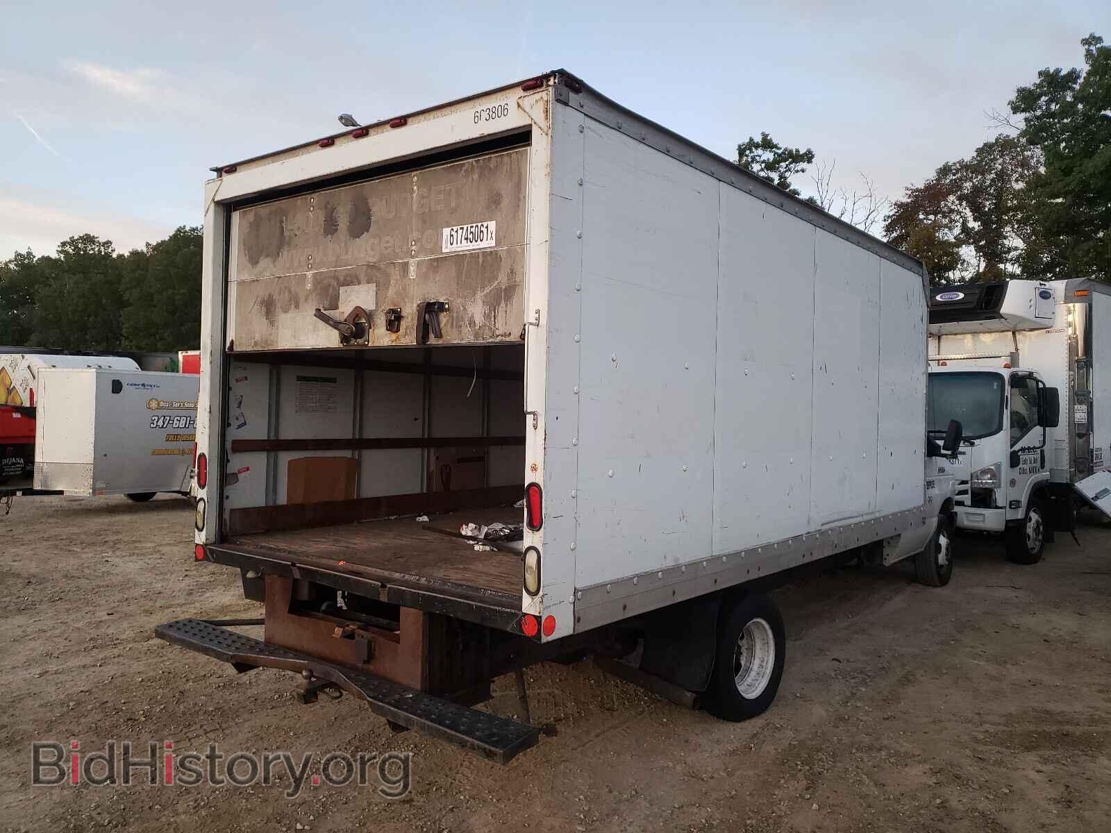 2006 FORD ECONOLINE - VIN: 1FDWE35L16DA17497 - Фото 4