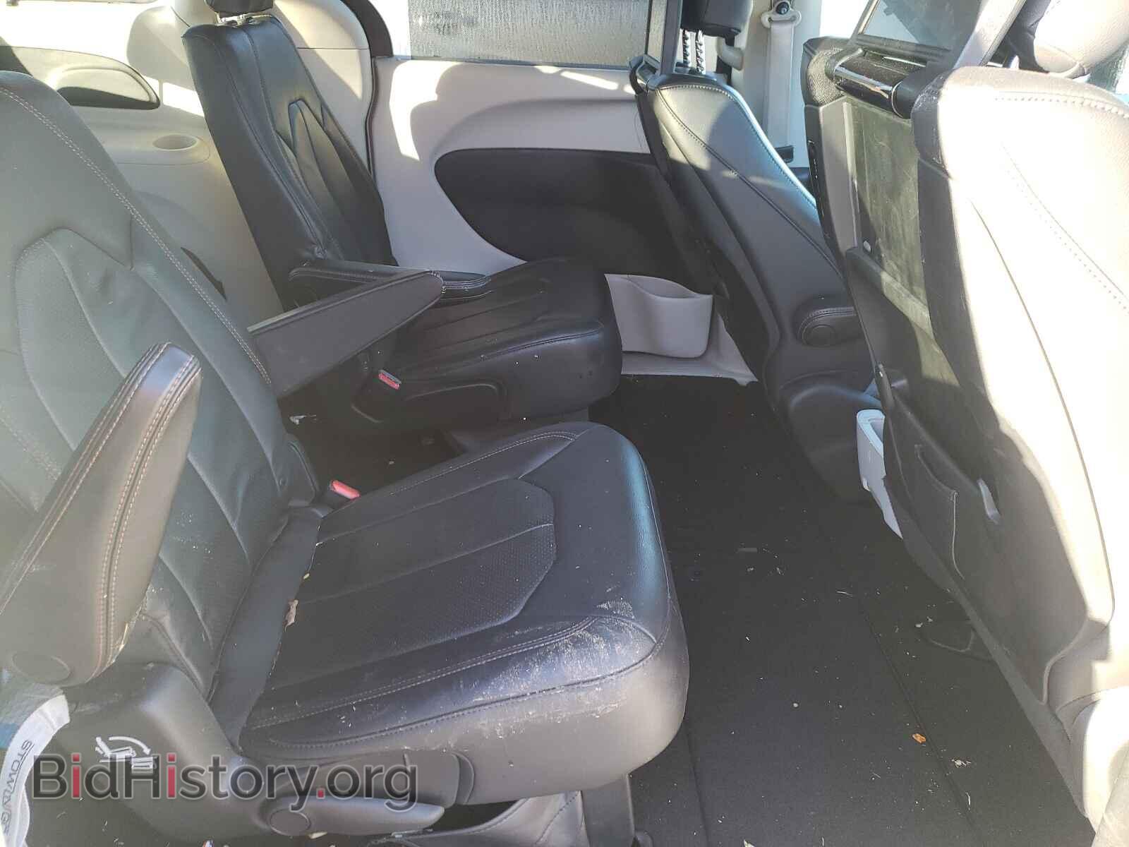 2018 CHRYSLER PACIFICA - VIN: 2C4RC1EG7JR132402 - Фото 6