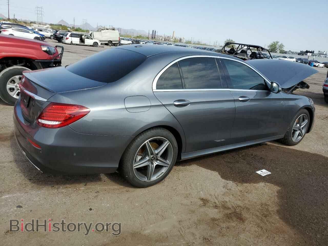 2018 MERCEDES-BENZ E-CLASS - VIN: WDDZF4JBXJA312163 - Фото 3