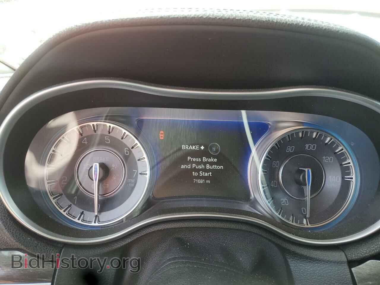 2020 CHRYSLER 300 - VIN: 2C3CCARG0LH253396 - Фото 9