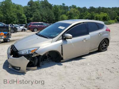 2015 Ford FOCUS SE, бежевый — VIN 1FADP3K25FL345812, Copart