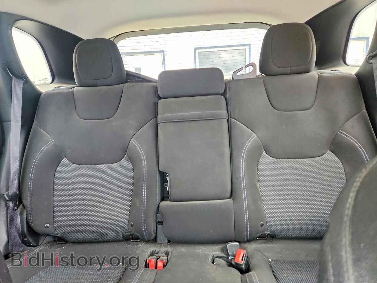 2019 JEEP CHEROKEE - VIN: 1C4PJLCB7KD215560 - Фото 10