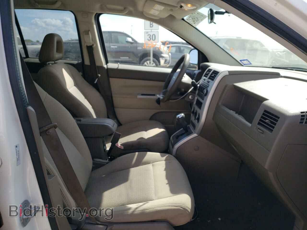 2008 JEEP COMPASS - VIN: 1J8FT47078D580102 - Фото 5