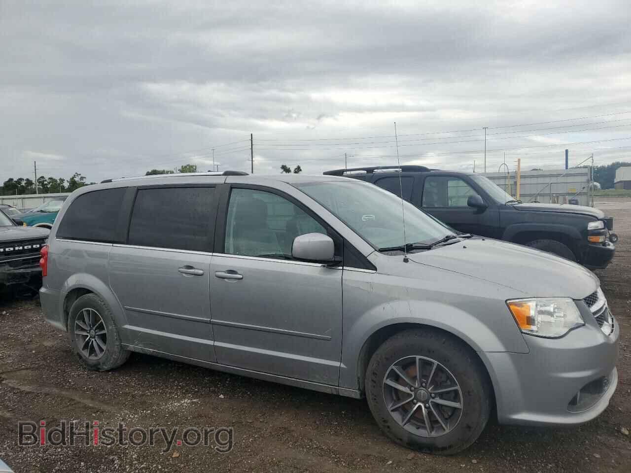 2017 DODGE CARAVAN - VIN: 2C4RDGCG9HR545841 - Photo 4