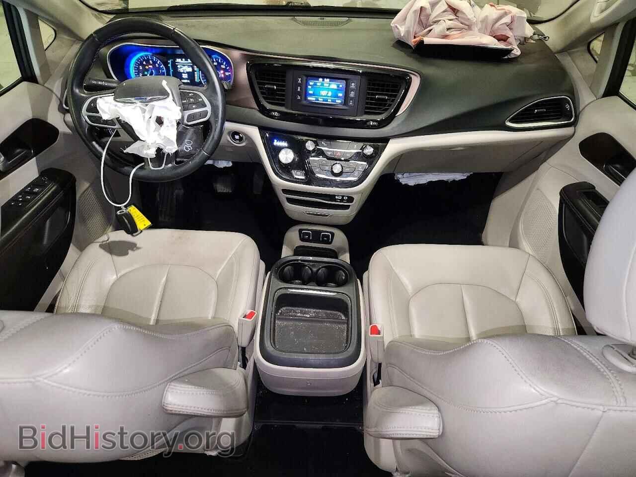 2017 CHRYSLER PACIFICA - VIN: 2C4RC1BG5HR571614 - Photo 8