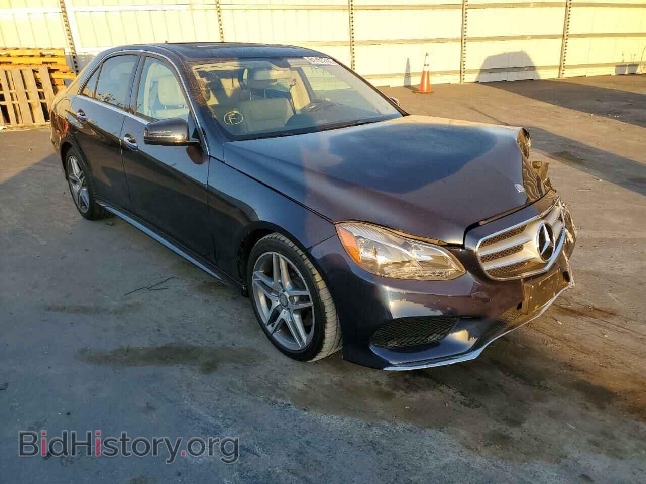 Photo WDDHF5KB1EB032857 - MERCEDES-BENZ E-CLASS 2014