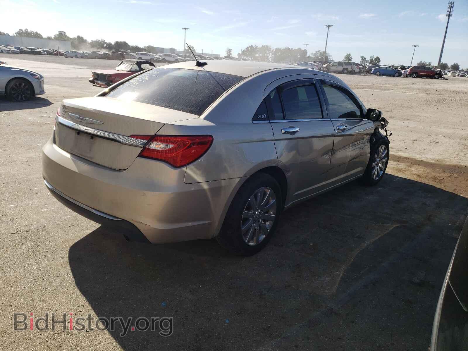 2013 CHRYSLER 200 - VIN: 1C3CCBCG3DN712024 - Фото 4